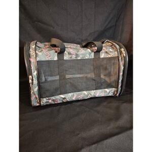 Whisker City Soft Sided Cat Carrier Bag. High Quality And Safe , Cats Small Dog